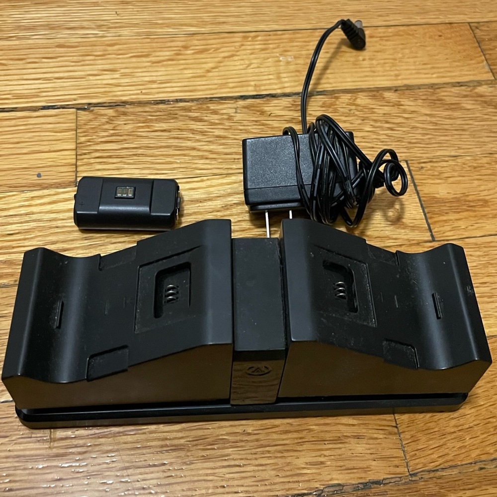 Xbox Controller rechargeable Battery Station